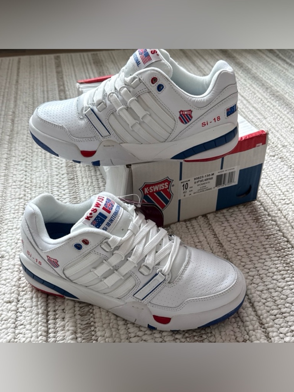 K-Swiss SI-18 International Heritage Sneaker - Size 10 - NEW In Box! Womans Shoe